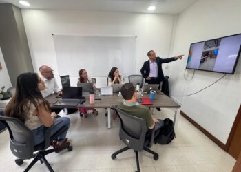 La Facultad de Ciencias de la Salud de la UTP fortalece el liderazgo docente con el proyecto HuBIoC: hacia la creación de un Aula Global