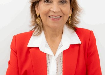 Luz Stella Restrepo de Ocampo candidata a representante de las directivas académicas ante el Consejo Superior de la UTP
