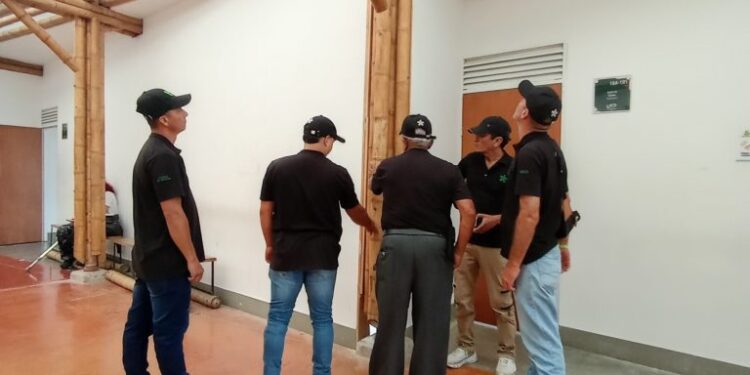 Ingeniería de Maderas de la UTP: Foco en la Construcción Sostenible con la Visita del SENA
