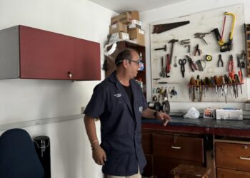 Germán Darío Pérez: su presencia es silenciosa pero efectiva en la Escuela de Química