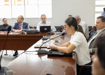 Andrés Escobar Mejía se posesiona como representante de los docentes ante el Consejo Superior de la UTP