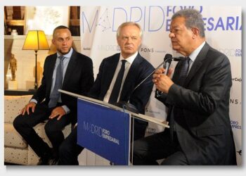 Kerlin Ullerio: el arte de conectar el alma en la era scroll.