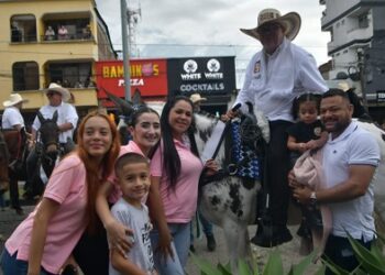 Desfile Dosquebradas a Caballo culmina con normalidad y bienestar animal