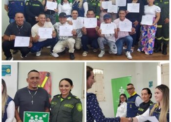 Se gradúa el primer equipo comunitario de gestión del riesgo en Pereira