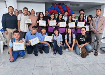 Alcaldía de Pereira premia la innovación y la creatividad de los estudiantes