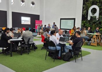 Workshop de Sofisticación de Retos de Innovación con 20 empresarios pereiranos