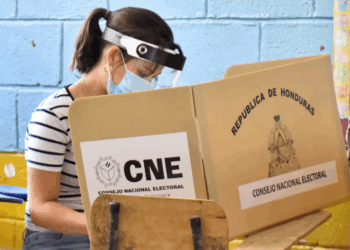 Honduras celebra elecciones presidenciales bajo denuncias de fraude y la atenta mirada de Estados Unidos