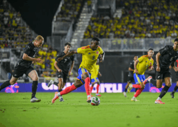 La selección Colombia se complicó con Nueva Zelanda, pero ganó en los últimos minutos: triunfo 2-1 en la Florida