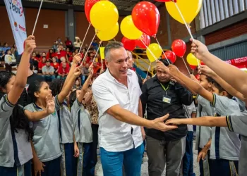 Las familias ‘cubanas’ reconocieron el cumplimiento de los compromisos del alcalde Mauricio Salazar en su comuna