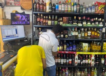 Recomendaciones para que en esta Navidad no le vendan licor adulterado o fraudulento