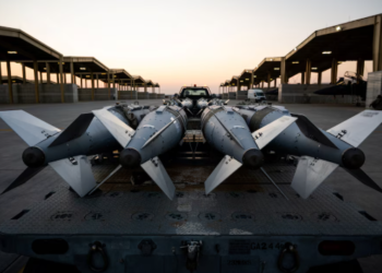 Estados Unidos bombardeó posiciones terroristas del Estado Islámico en el noroeste de Nigeria en represalia por la violencia contra cristianos