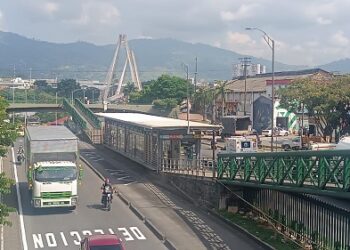 Estación Villavicencio vuelve a operar con normalidad y se refuerza el llamado a no invadir el carril exclusivo