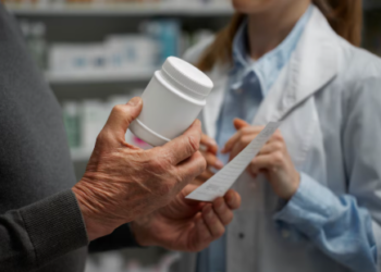 Invima lanza nueva alerta por comercialización de suplementos y medicamentos que pueden causar intoxicación y daño en los órganos