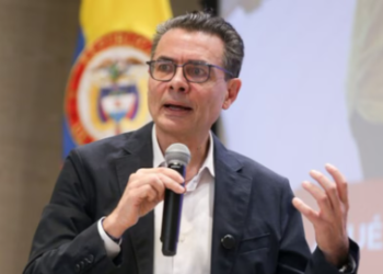 Alejandro Gaviria reaccionó a revelaciones de Petro en las que salpicó a Laura Sarabia: “Confiesa la corrupción”