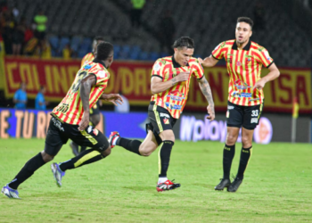 Deportivo Pereira inició pretemporada con la plantilla reducida y nuevo técnico, en plena crisis institucional