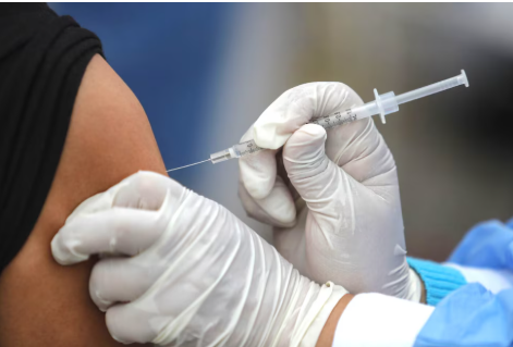 Ministerio de Salud negó recorte al Programa Ampliado de Inmunizaciones tras alertas de expertos: aseguró disponibilidad de vacunas hasta 2027