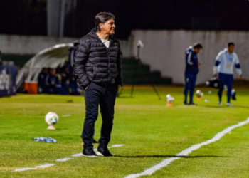 Cayó el cuarto técnico de la Liga BetPlay 2026: Boyacá Chicó anunció el despido de Flabio Torres