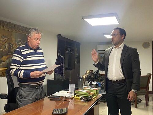 ALCALDE AD HOC PARA TEMAS ELECTORALES TOMÓ POSESIÓN ANTE NOTARIO QUINTO DE PEREIRA