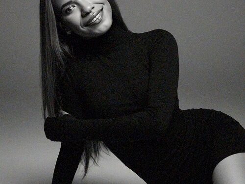 De la Justicia al corazón : la historia de una mujer que cambia vidas Entrevista a Elsa Mateo, Universal Woman of the Year – Special Cruise Edition 2026