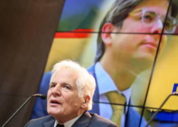 Miguel Uribe Londoño solicitó protección internacional para fiscales amenazados que investigan el asesinato de Miguel Uribe Turbay