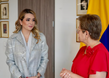 Alertan sobre fallas en la intervención a las cajas de compensación y que podrían comprometer los subsidios familiares en Colombia