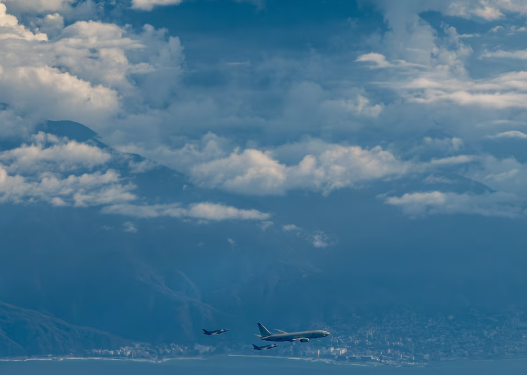 Estados Unidos difundió imágenes de cuatro aviones de guerra patrullando las costas de Venezuela