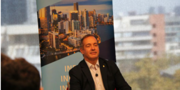 Carlos Díaz-Rosillo: “El proyecto de cable submarino a China es un peligro para Chile y toda América Latina”