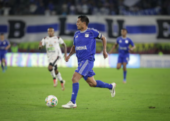 Esto fue lo que dijo David Mackalister Silva al árbitro en el partido de Boyacá Chico vs. Millonarios: le valió la tarjeta roja