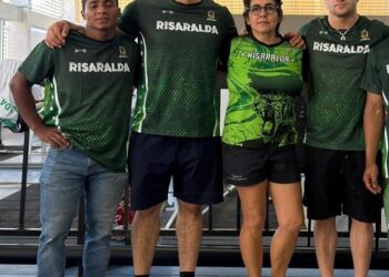 Tres deportistas y una entrenadora Casta de Campeones, representarán a Colombia en Panamericano de Levantamiento de Pesas