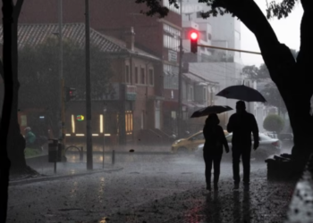 El Ideam alertó por intenso aguacero que afectará a Bogotá y a otras regiones del país el miércoles 15 de abril