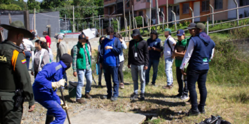 Medidas preventivas por vertimientos de aguas residuales en quebrada del municipio industrial