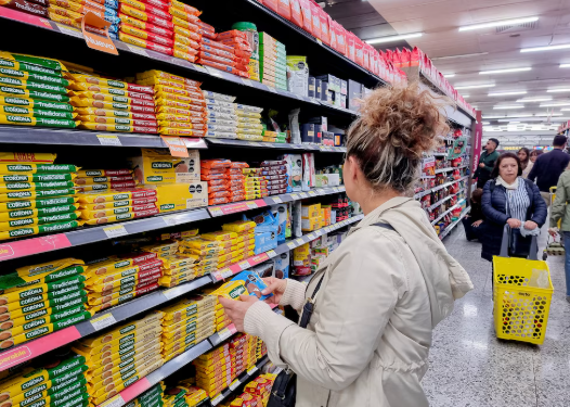 El mercado en Colombia es cada vez más caro: estos son los factores que están disparando el precio de los alimentos