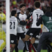 Así fue la fuerte pelea entre jugadores tras el empate de Santa Fe ante Corinthians en la Copa Libertadores