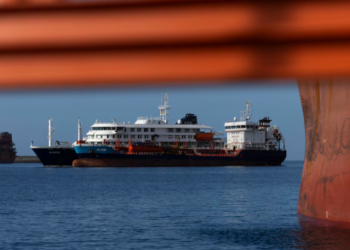 Un avión se llevará a los últimos 22 pasajeros del crucero afectado por el brote de hantavirus esta tarde