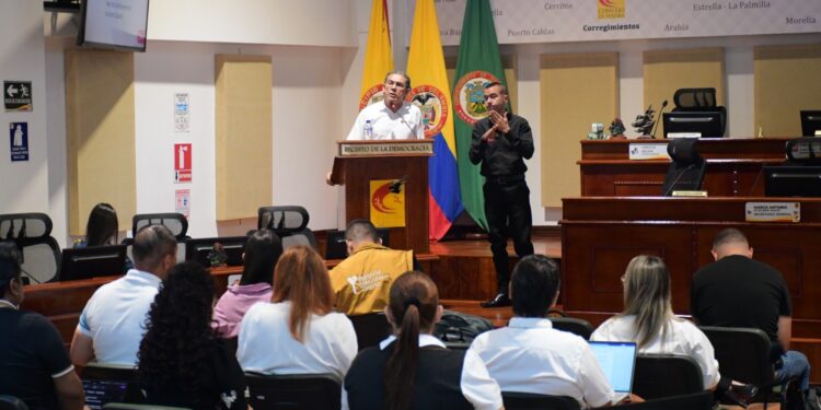 Foro académico analizó retos del catastro y el recaudo del impuesto predial en Pereira
