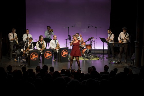 El Cotton Club de Zaragoza se rinde ante Viky Lafuente Tres noches de excelencia que consagran una voz universal