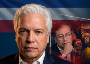 Carlos Alonso Lucio, exguerrillero del M-19, sería parte del empalme entre Gustavo Petro y Abelardo de la Espriella