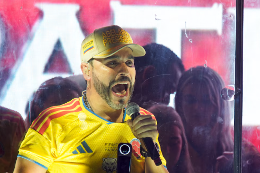 Denuncian penal y disciplinariamente a la jueza que prohibió a Abelardo de la Espriella usar la camiseta de la selección Colombia