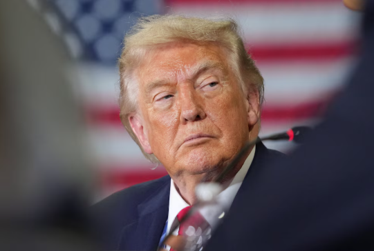 Trump advirtió que EEUU destruirá el uranio iraní con o sin acuerdo de paz