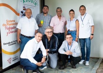 SECRETARÍA DE PLANEACIÓN PRESENTÓ A LOS RECTORES DE PEREIRA, ESTRATEGIA DE FORMACIÓN PARA ALUMNOS DE 10 Y 11