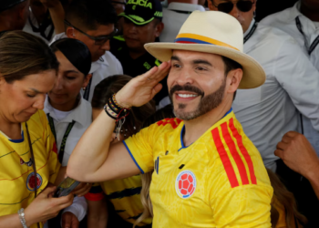 Abelardo de la Espriella lanzó contundente advertencia a cabecillas del Clan del Golfo: “Someterse o los daré de baja”