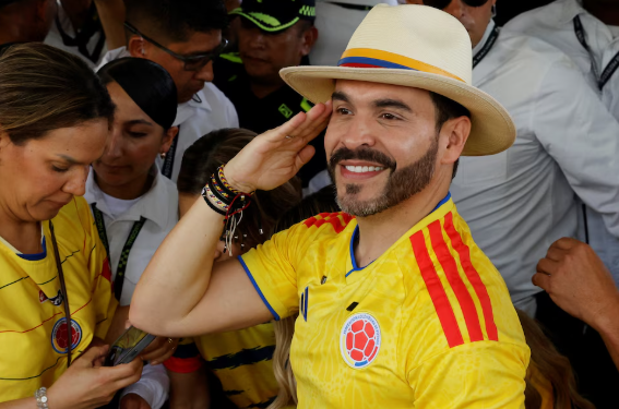 Abelardo de la Espriella lanzó contundente advertencia a cabecillas del Clan del Golfo: “Someterse o los daré de baja”