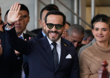Abelardo de la Espriella anunció trabajo hombro a hombro con alcaldes para priorizar proyectos: “Son la voz de la democracia”