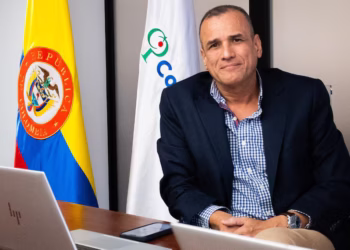 Este es el perfil de Carlos René Montoya, el funcionario que solo duró tres días como presidente de Colpensiones: Abelardo de la Espriella le pidió la renuncia