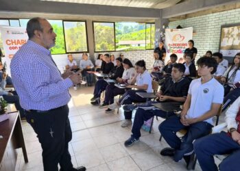 EN LA FLORIDA, LAS GENERACIONES COMPARTIERON MUCHO MÁS QUE EXPERIENCIAS