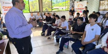 EN LA FLORIDA, LAS GENERACIONES COMPARTIERON MUCHO MÁS QUE EXPERIENCIAS