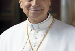 ÉXITO EN LA CIRUGÍA DEL PAPA LEÓN XIV: EL VATICANO RATIFICA SU VIAJE A SUDAMÉRICA EN NOVIEMBRE