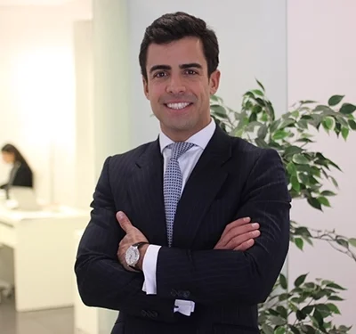 El penalista Juan Gonzalo Ospina asume como nuevo embajador de Colombia en Bélgica y ante la Otan